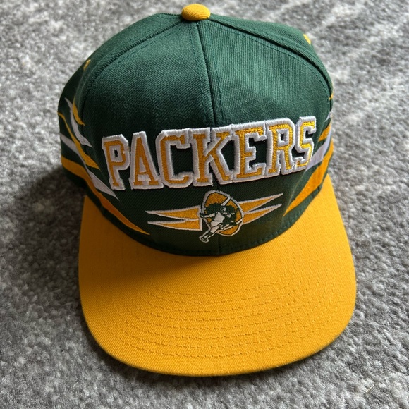 Mitchell & Ness Other - Vintage Packers NFL cap